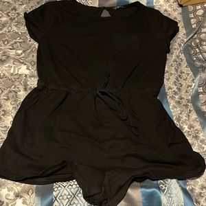 Shein drawstring front pocket romper